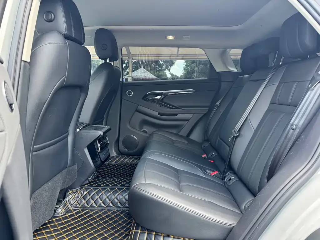 Land Rover Evoque PHEV 2022 из CN, фото 9