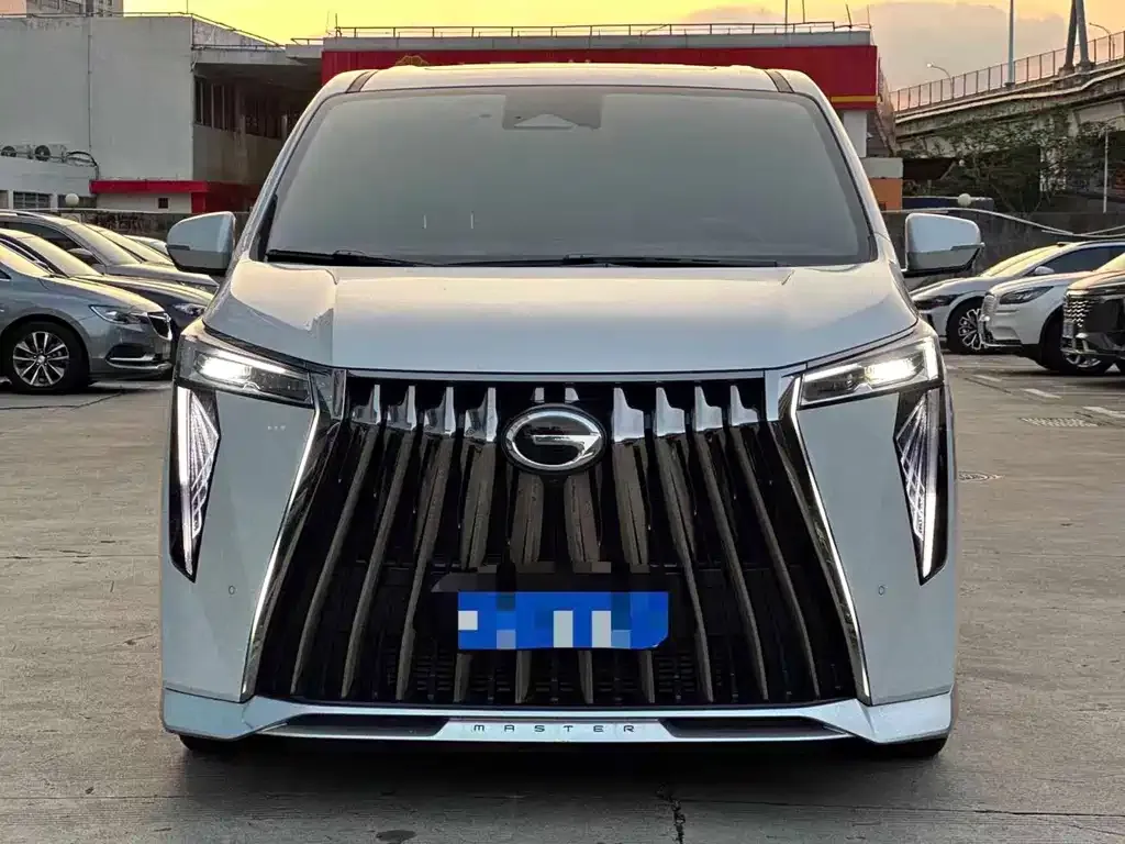 GAC Motor Trumpchi M8 — фото 9
