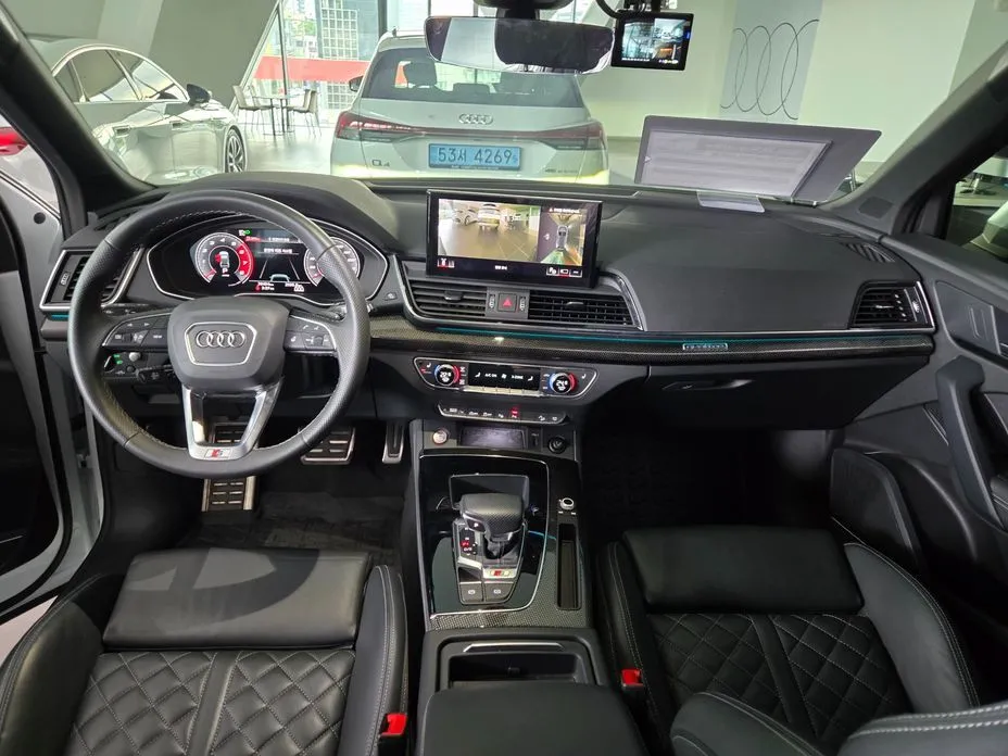 Audi SQ5 2022 из KR, фото 6