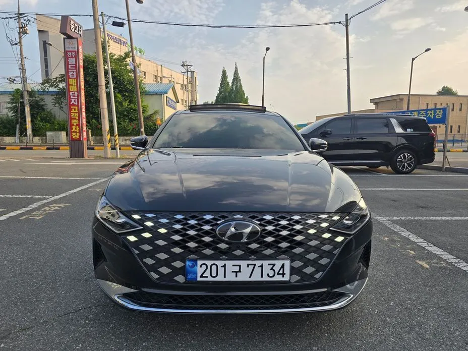Hyundai Grandeur 2021 из KR, фото 9