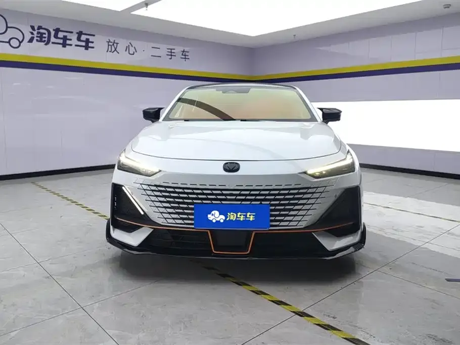 Changan UNI-V 2023 из CN, фото 7