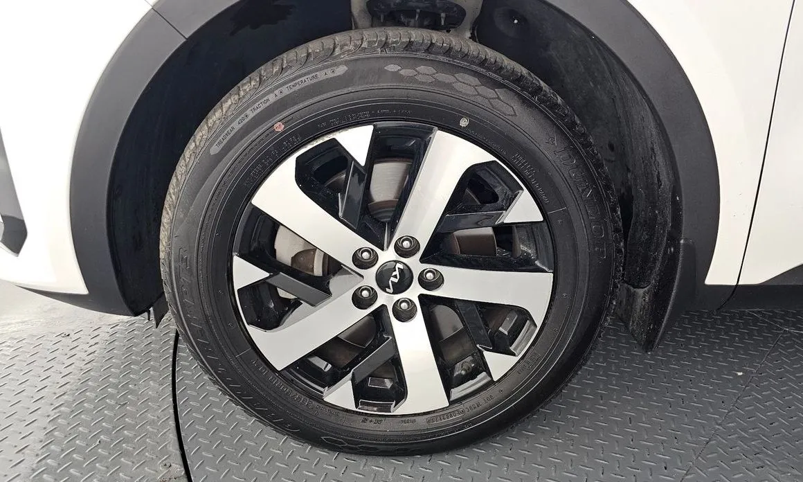 Kia Sorento — фото 8