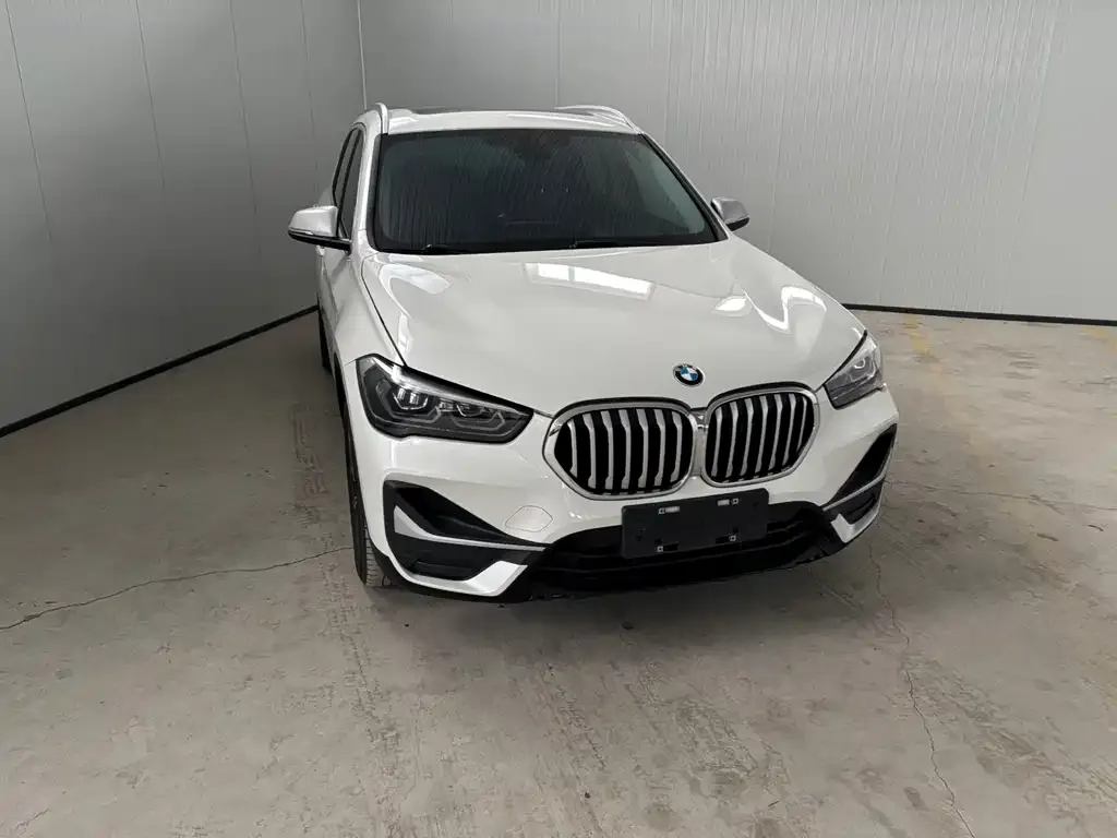 BMW X1 — фото 4