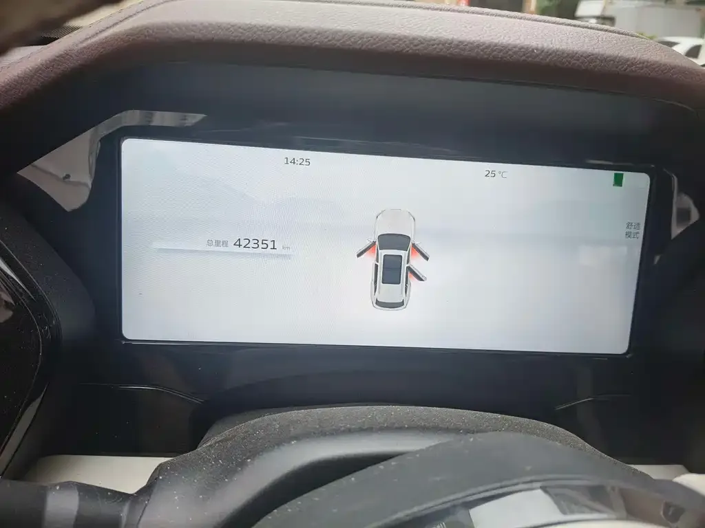 Geely Xingyue L 2023 из CN, фото 3