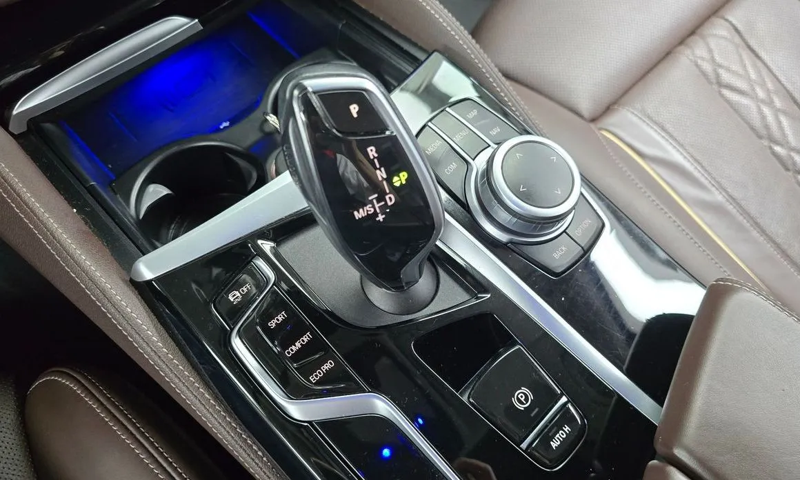 BMW 5-Series 2022 из KR, фото 5