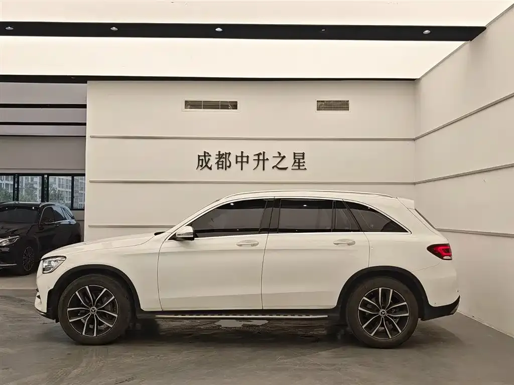 Mercedes-Benz GLC — фото 3