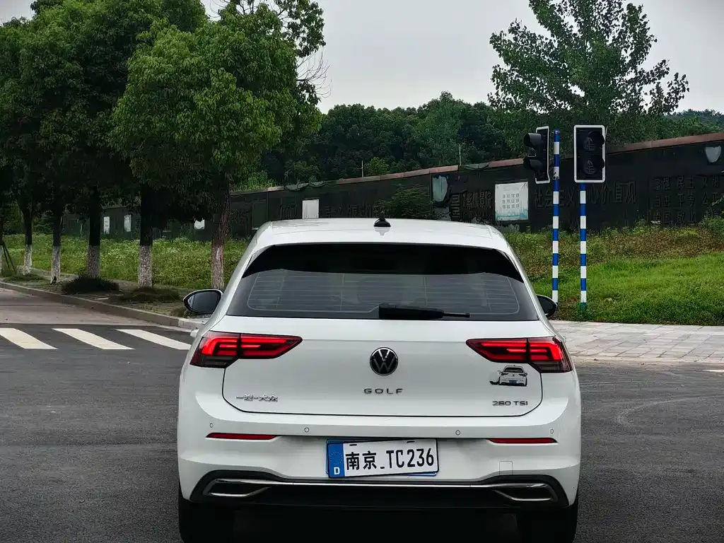 Volkswagen Golf 2021 из CN, фото 9