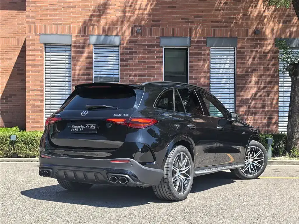 Mercedes-Benz GLC AMG — фото 8