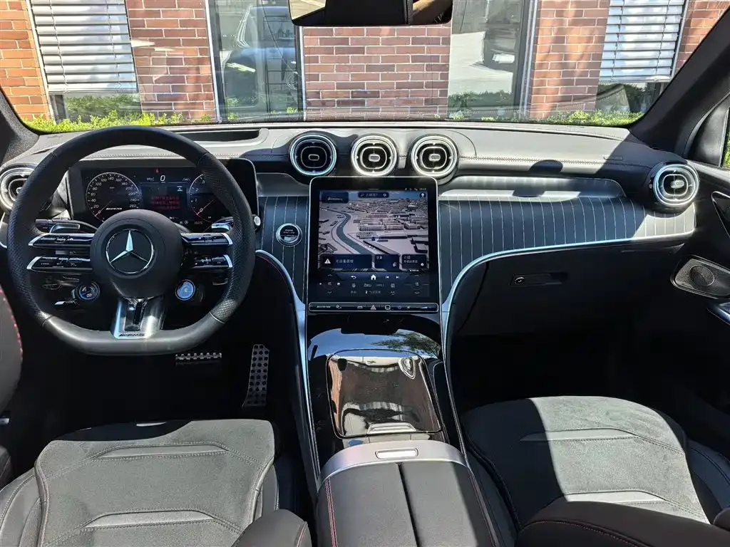 Mercedes-Benz GLC AMG — фото 5