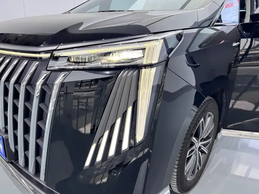 GAC Motor Trumpchi M8 — фото 8