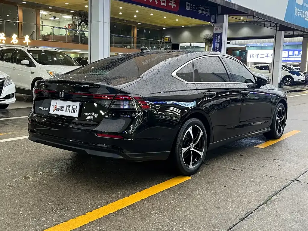 Honda Accord 2024 из CN, фото 10
