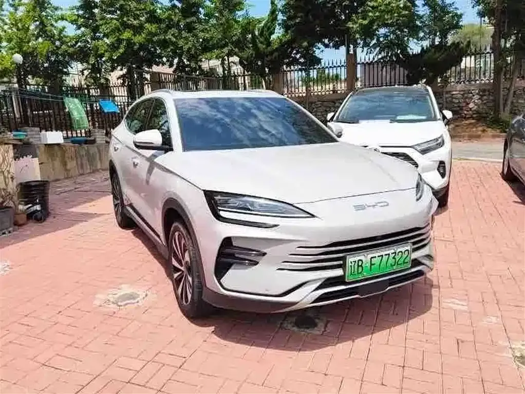 BYD PLUS New Energy — фото 5