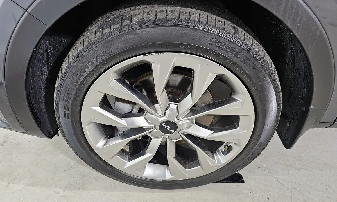 Kia Sorento 2023 из KR, фото 4
