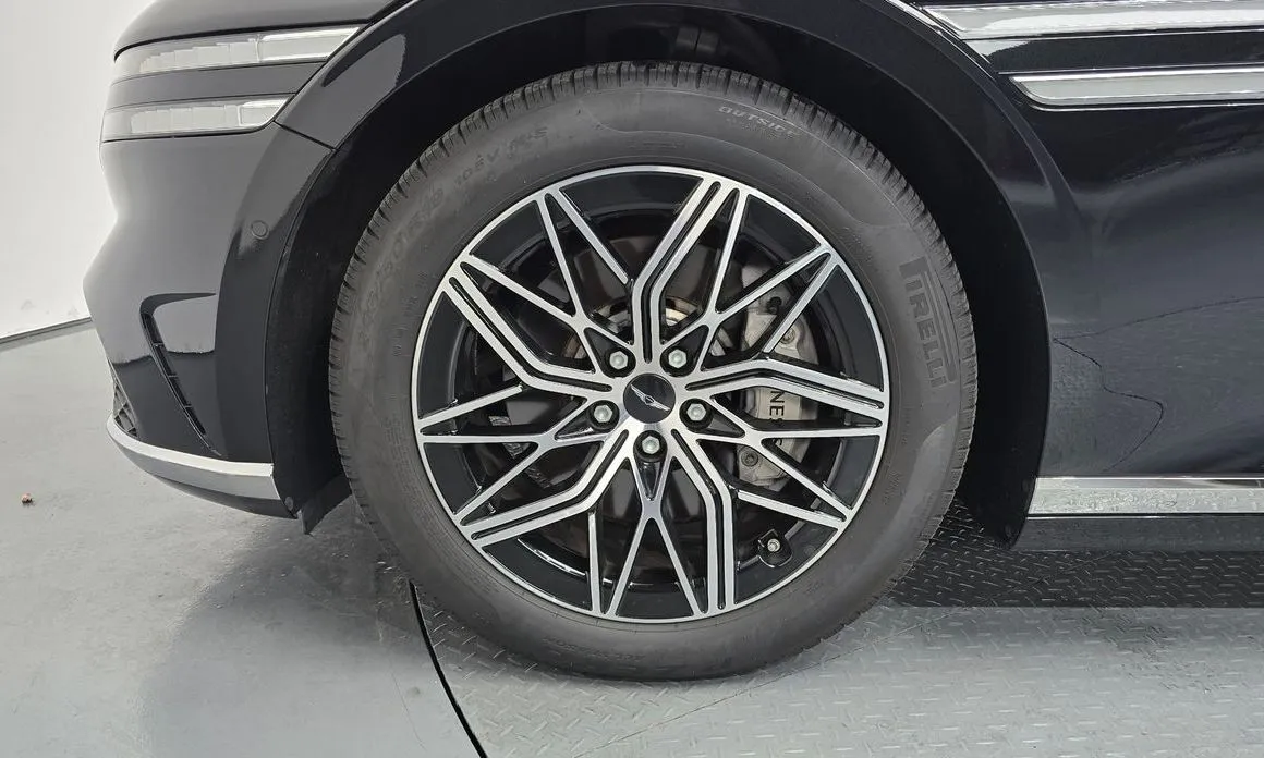 Genesis G90 2022 из KR, фото 8