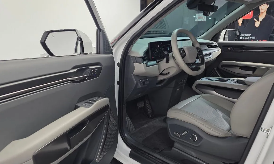 Kia EV9 2024 из KR, фото 4