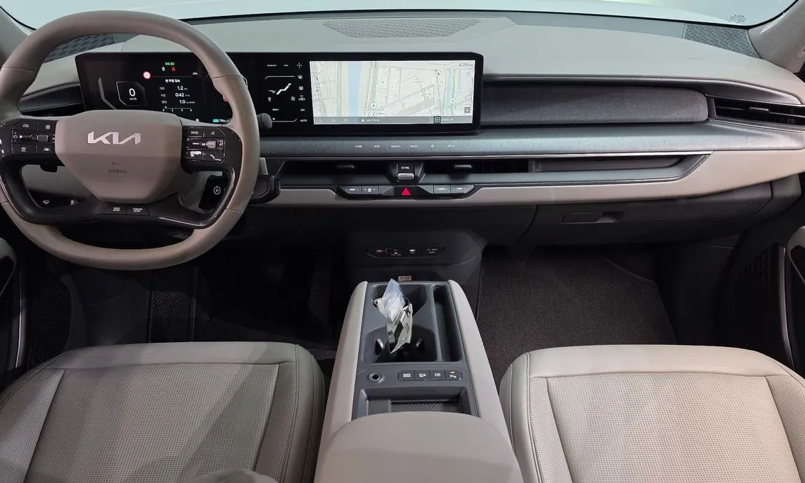 Kia EV9 2024 из KR, фото 9