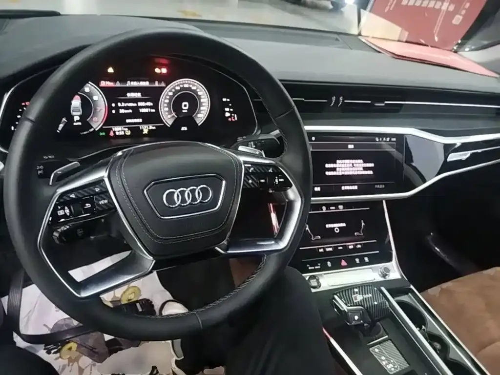 Audi A7L — фото 9