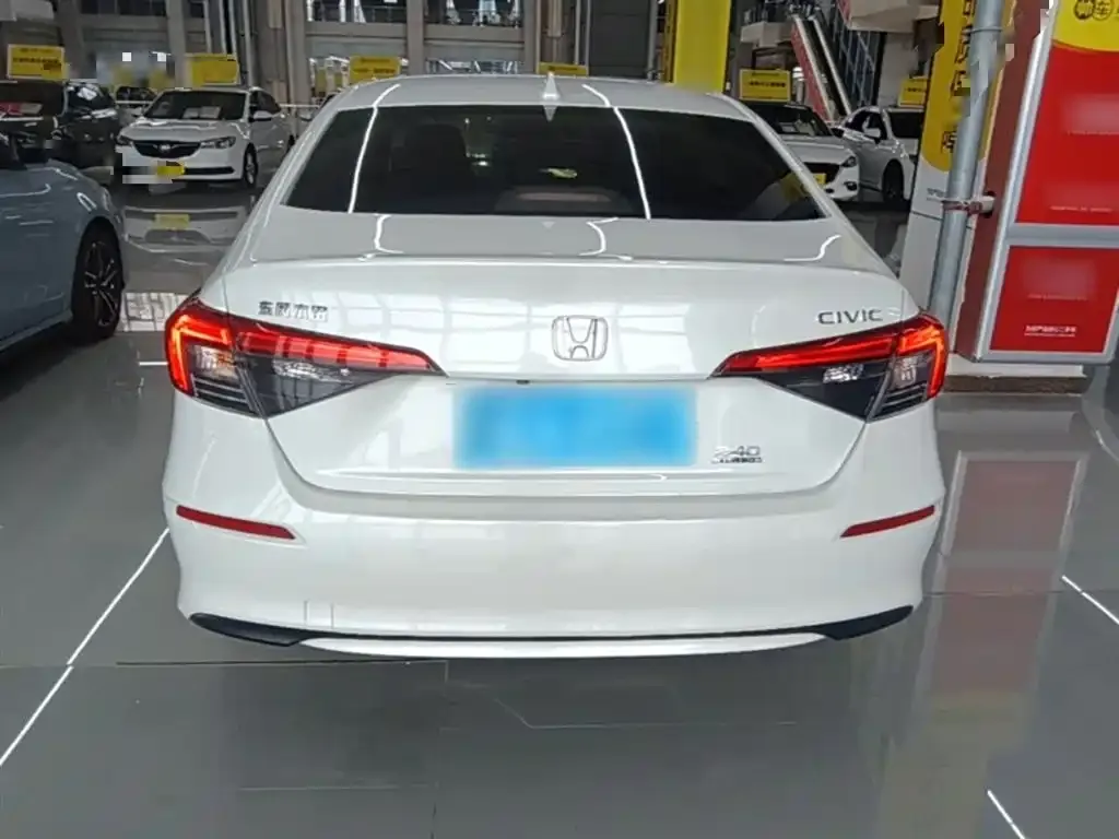 Honda Civic — фото 6