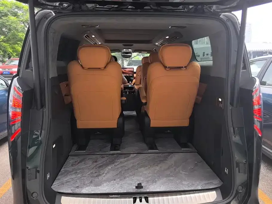 Geely Yizhen L380 2025 из CN, фото 9