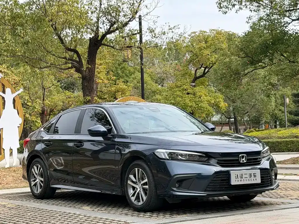 Honda Civic — фото 7