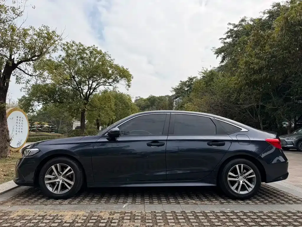 Honda Civic — фото 9