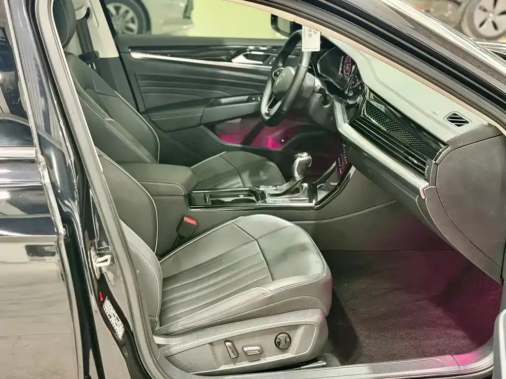 Volkswagen Passat — фото 2