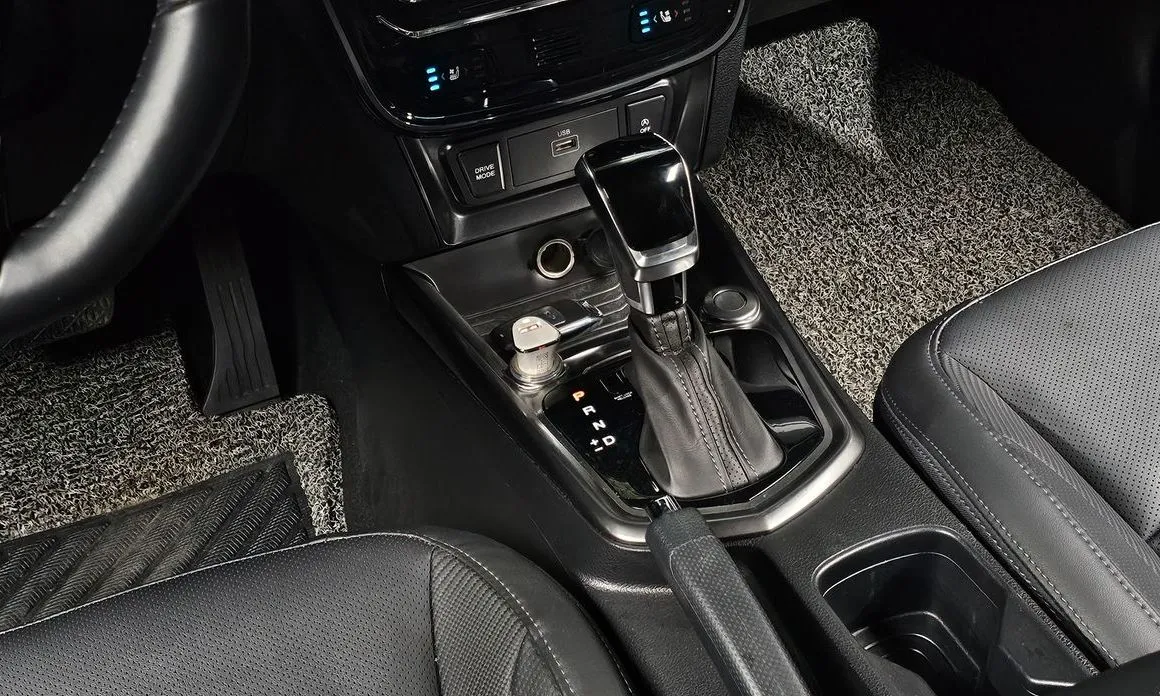 KG Mobility (Ssangyong) TIBOLI 2022 из KR, фото 4