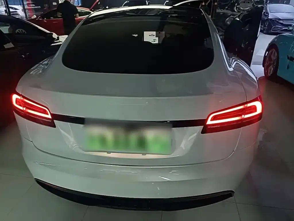 Tesla Model S 2023 из CN, фото 8