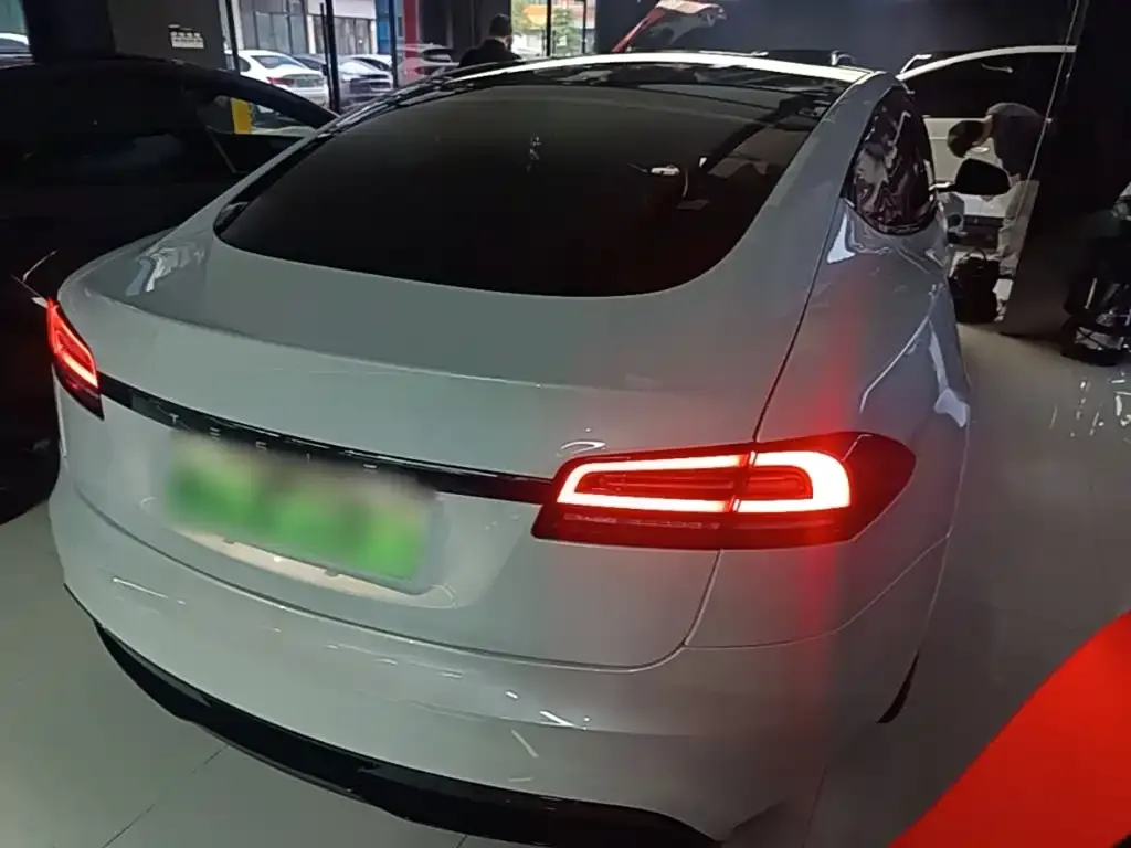 Tesla Model S 2023 из CN, фото 7