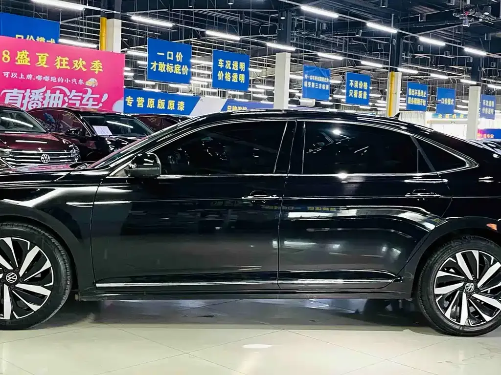 Volkswagen Passat — фото 4