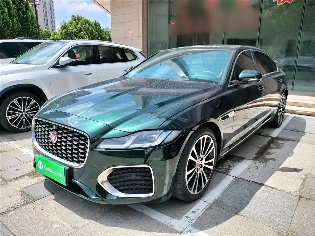 Jaguar XFL — фото 10