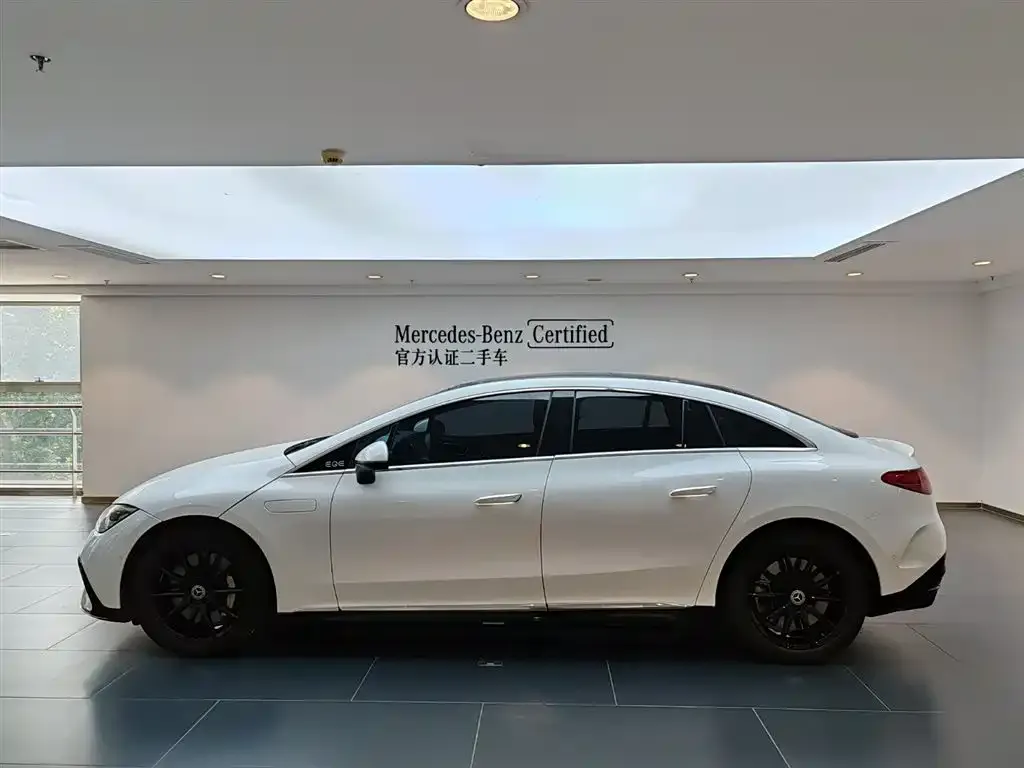 Mercedes-Benz EQE 2023 из CN, фото 9