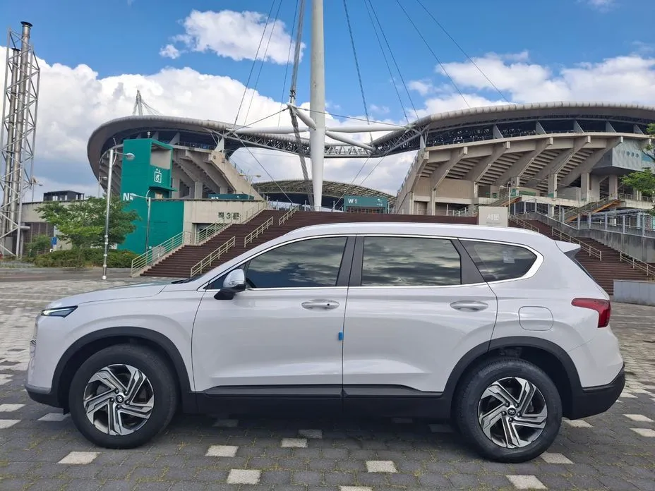 Hyundai Santafe — фото 5