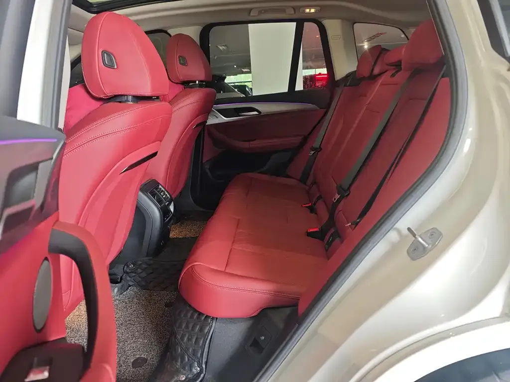 BMW iX3 2023 из CN, фото 3