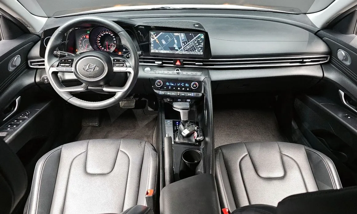 Hyundai AVANTE 2023 из KR, фото 10