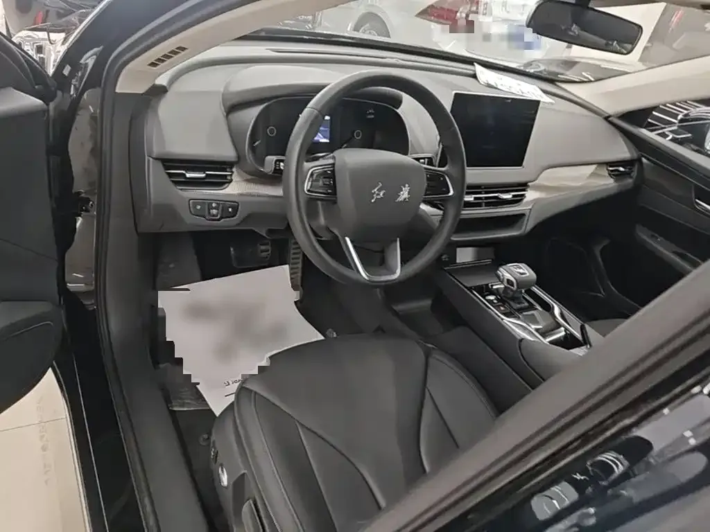 Hongqi E-QM5 — фото 5