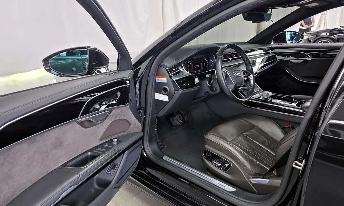 Audi A8 2021 из KR, фото 9