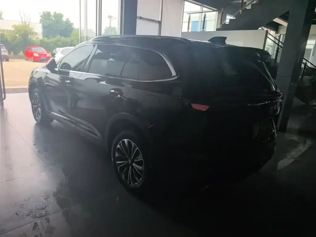 Buick Envision Plus — фото 7