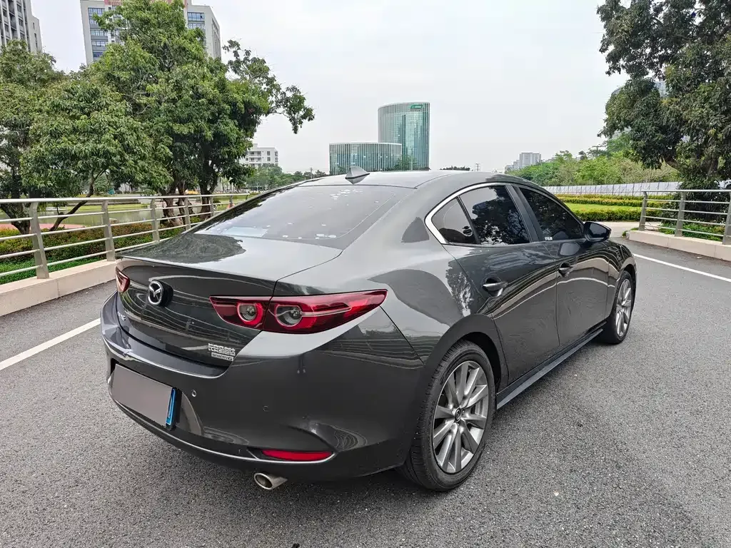 Mazda 3 Axela 2021 из CN, фото 4