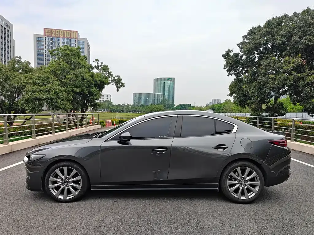 Mazda 3 Axela 2021 из CN, фото 7