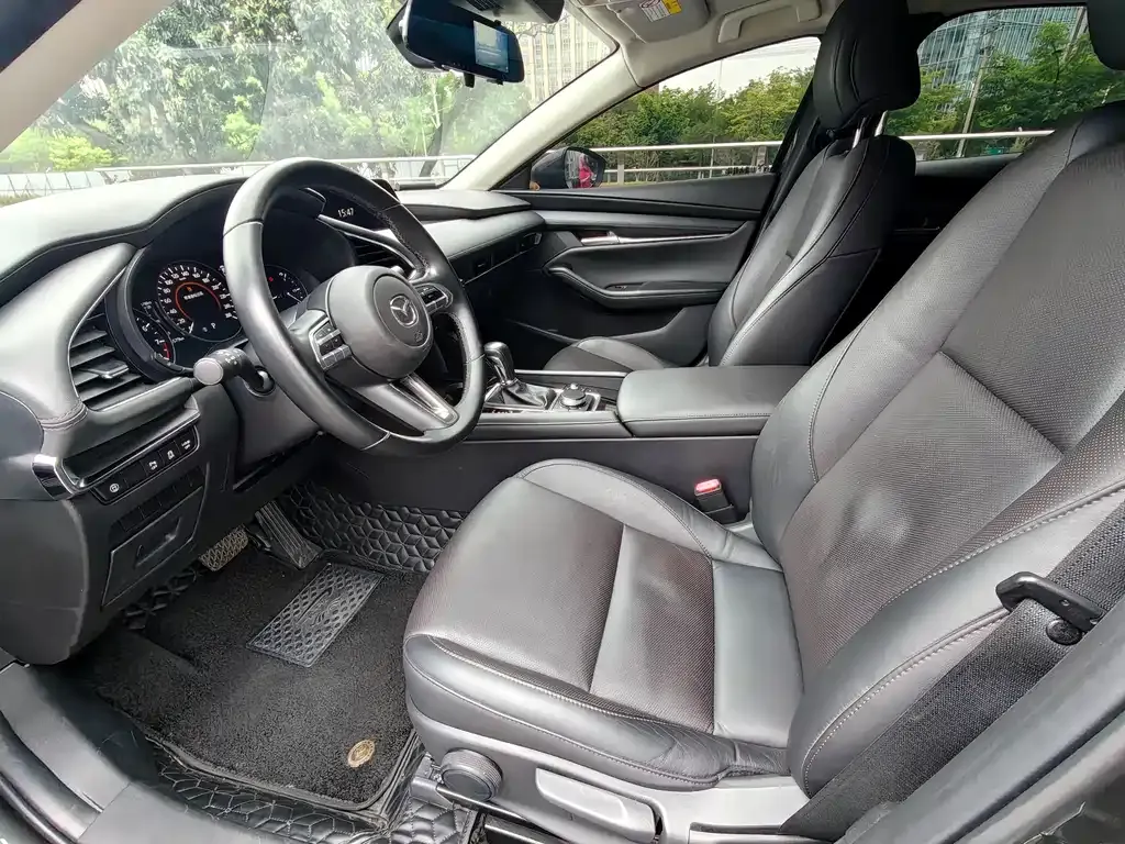 Mazda 3 Axela 2021 из CN, фото 6