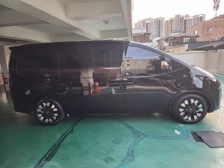 Hyundai Staria 2025 из KR, фото 9