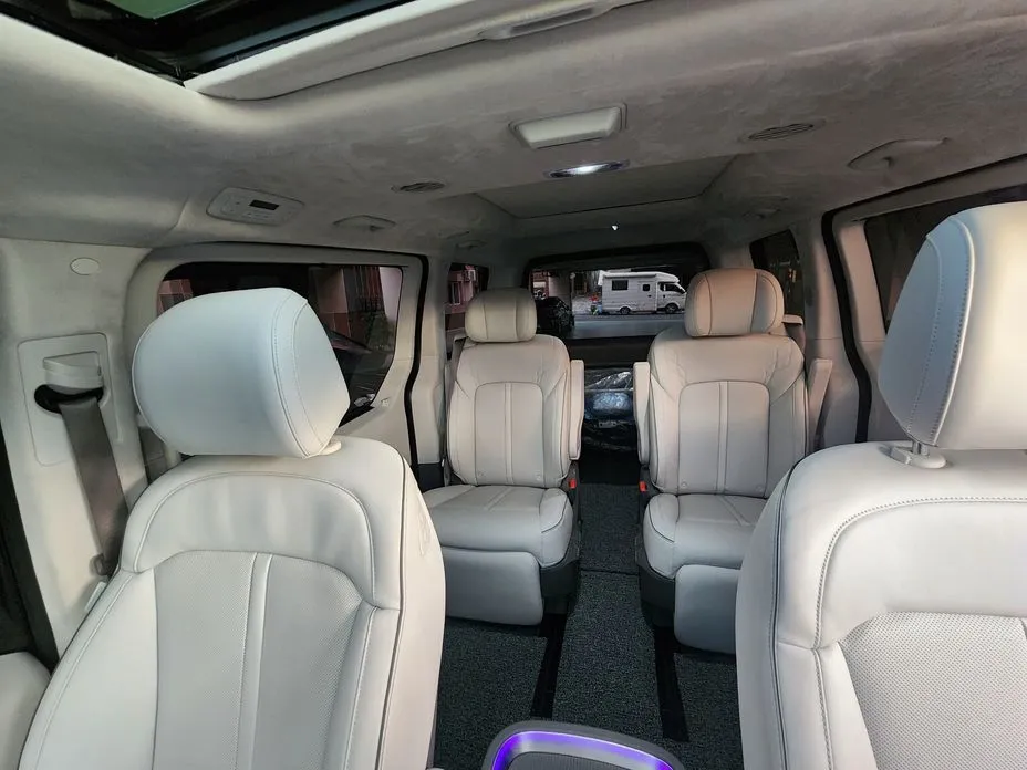 Hyundai Staria 2025 из KR, фото 8