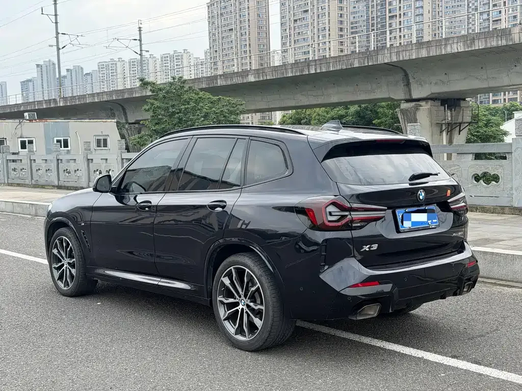 BMW X3 — фото 9