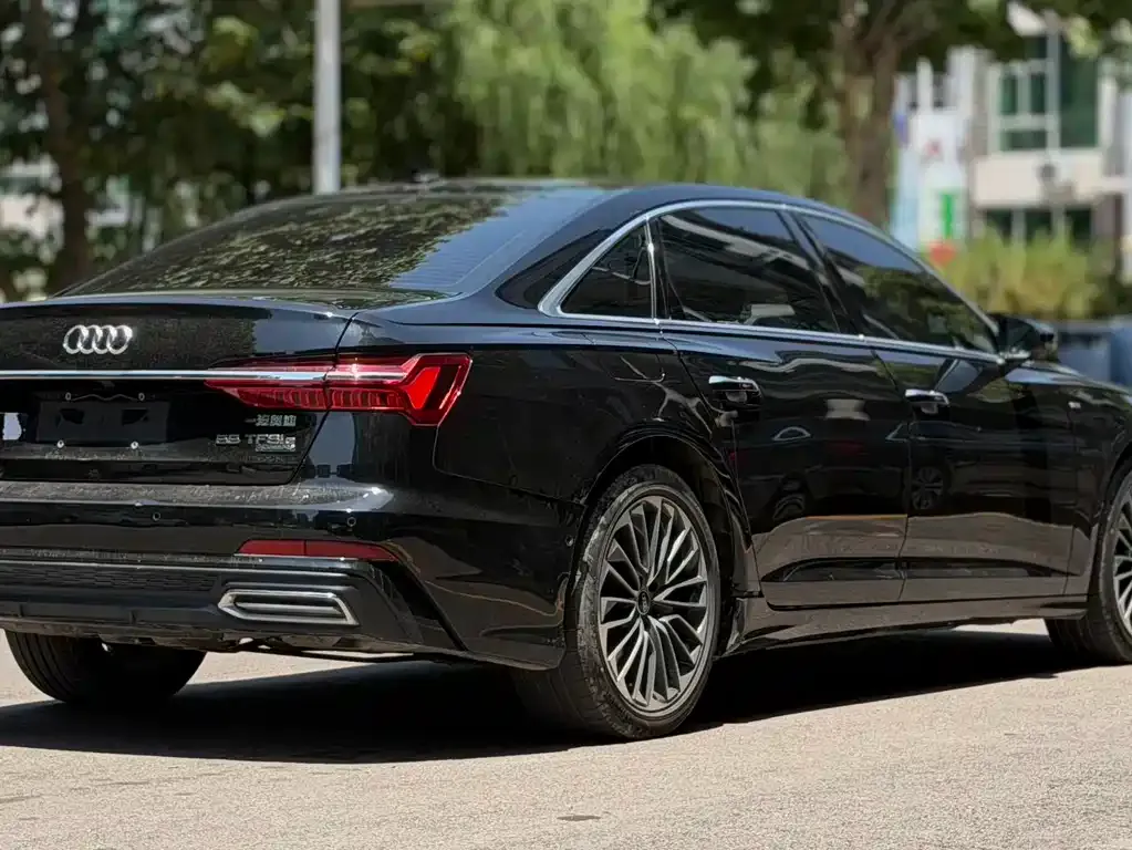 Audi A6L New Energy 2022 из CN, фото 9