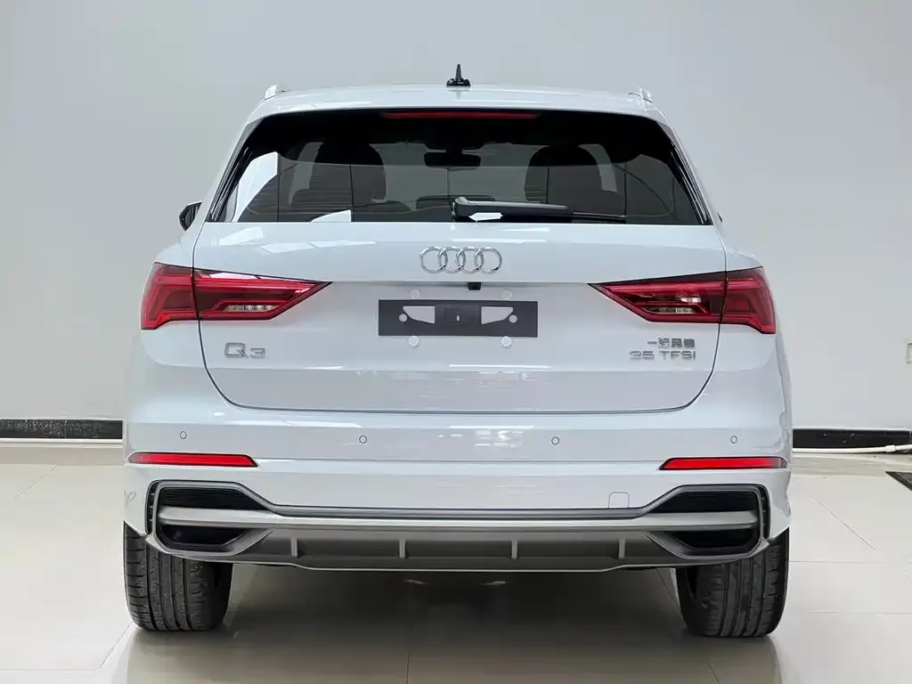 Audi Q3 — фото 5