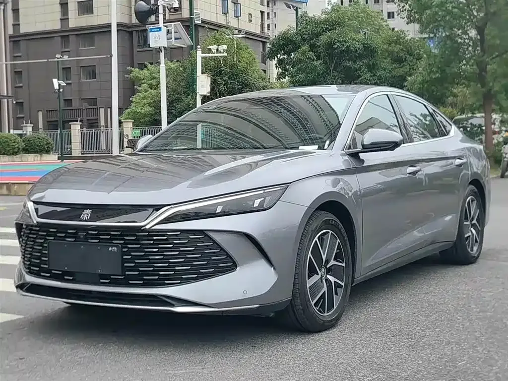 BYD Qin L — фото 1