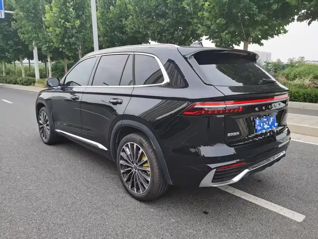Geely Xingyue L — фото 6