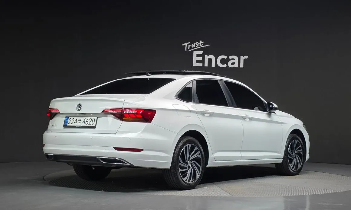 Volkswagen Jetta 2021 из KR, фото 9