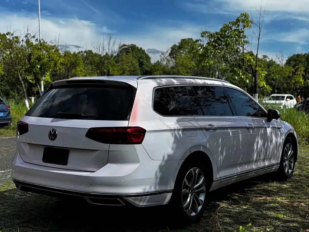 Volkswagen Viloran 2023 из CN, фото 8